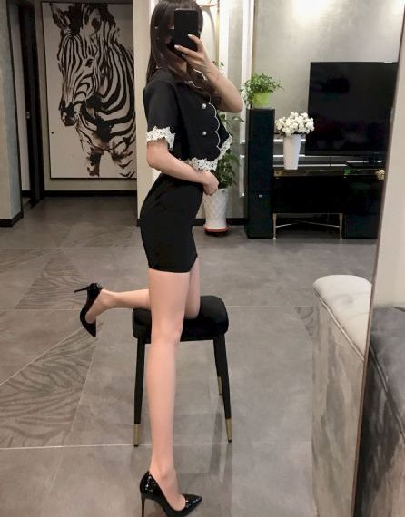 美女考比